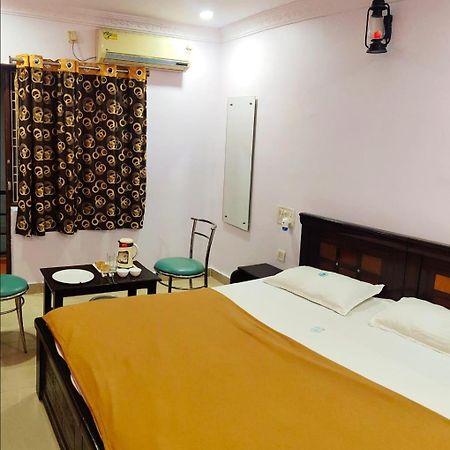 Sv Guest Rooms Visakhapatnam Zewnętrze zdjęcie